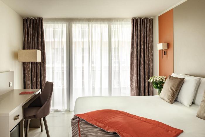 mayflower hotel malta