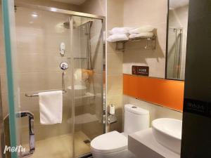 7days premium shenyang olympic sports center metro