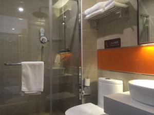 7days premium shenyang olympic sports center metro