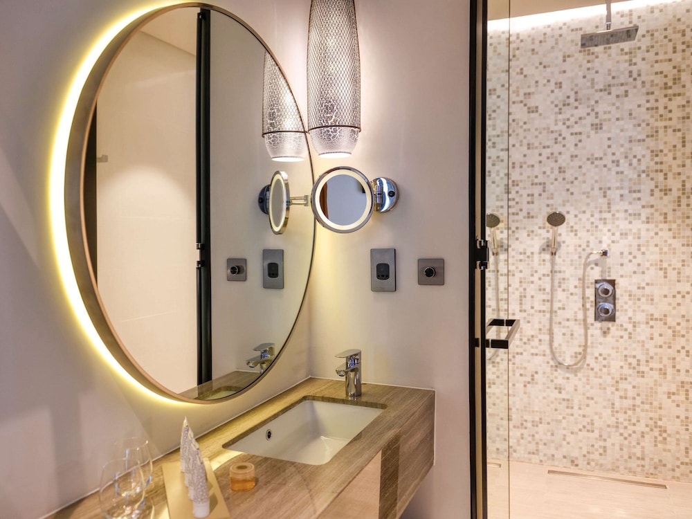 grand mercure dubai airport hotel