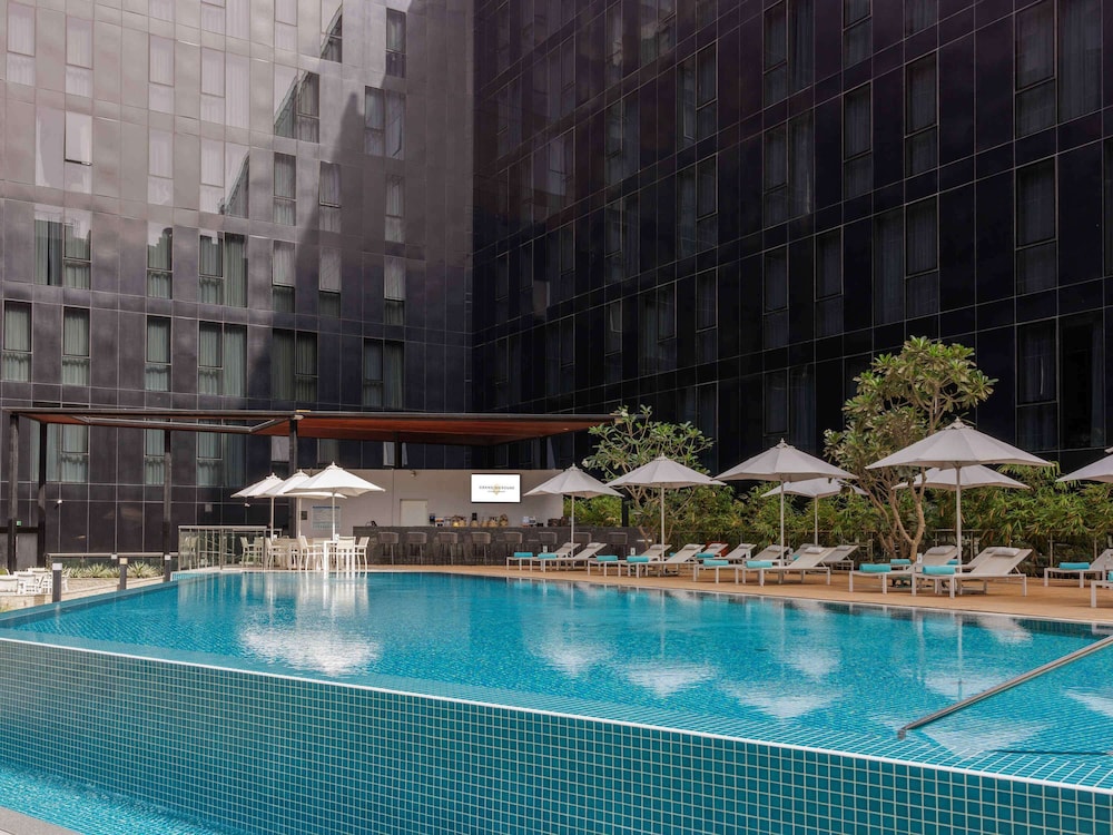 grand mercure dubai airport hotel