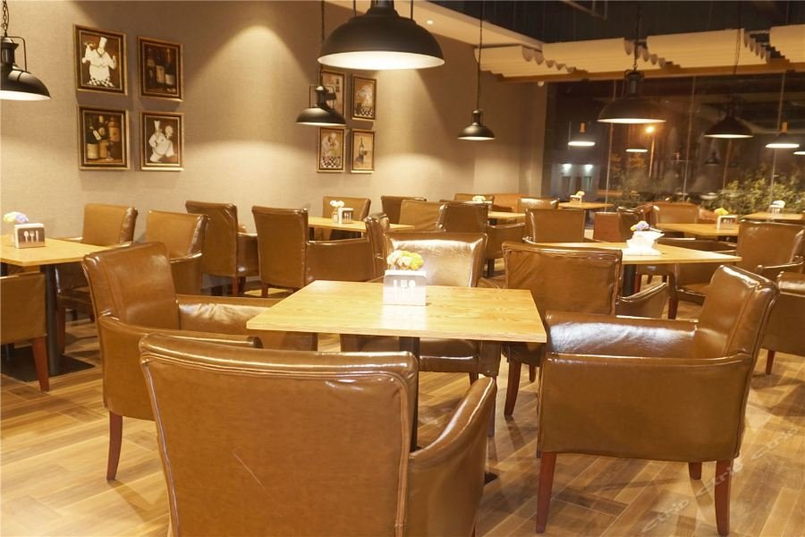 james joyce coffetel xinyang xixian longhu huayi
