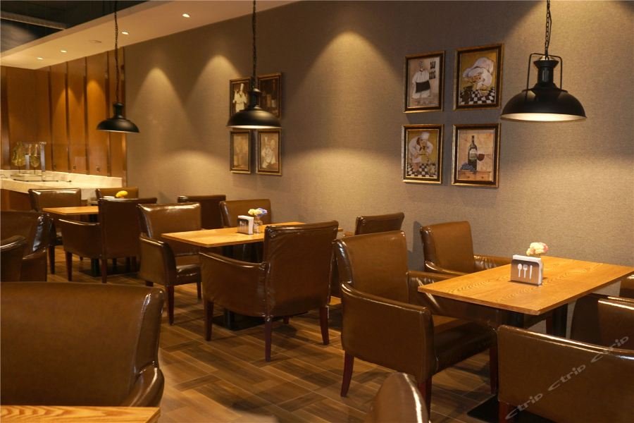 james joyce coffetel xinyang xixian longhu huayi