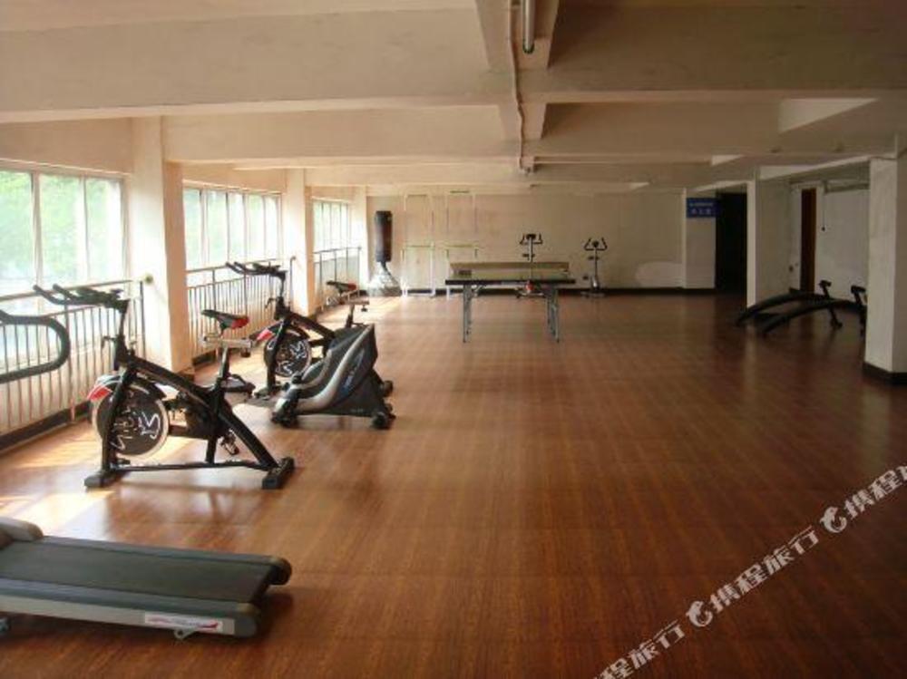 pai hotel chongqing jiangbei international airport konggang plaza railway station