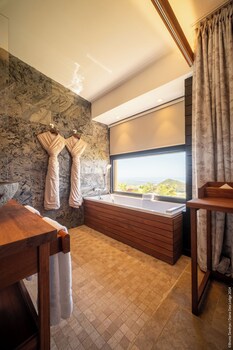 diana dea lodge