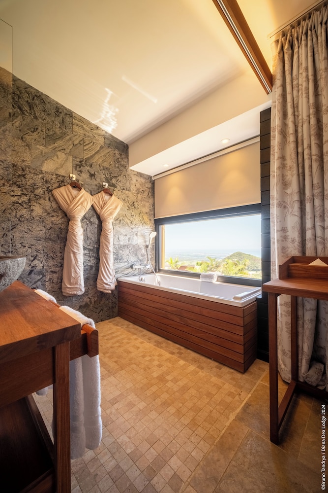 diana dea lodge