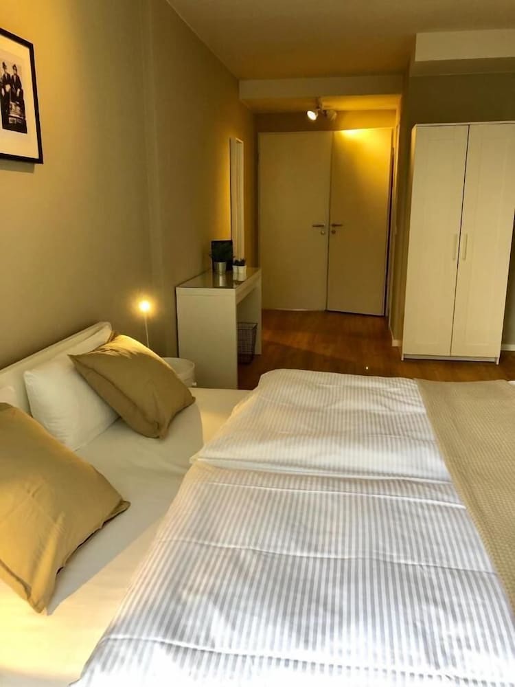 cube apartments hamburg