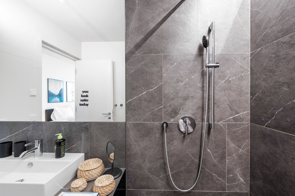 limehome linz schillerstrasse