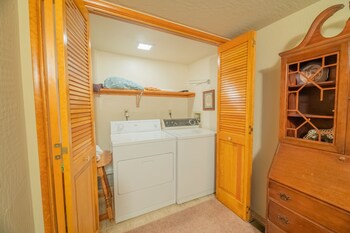 moonridge manor