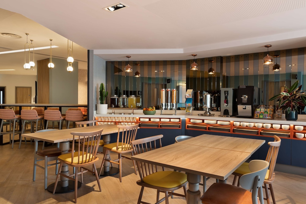 hampton by hilton torquay