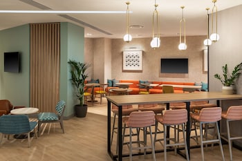 hampton by hilton torquay