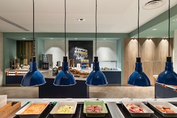 hampton by hilton torquay