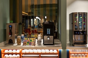 hampton by hilton torquay