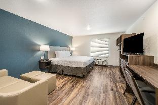 woodspring suites philadelphia plymouth meeting