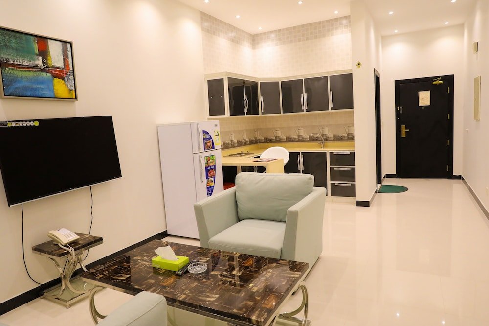 quiet rooms apartment