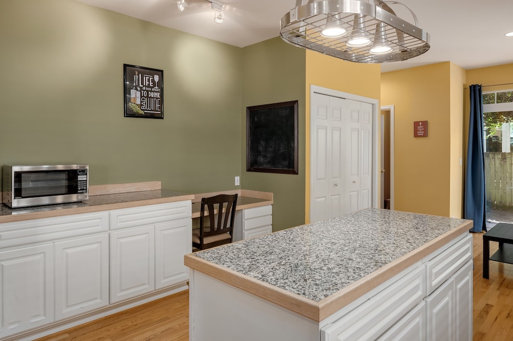 seattle vacation home the vineyard