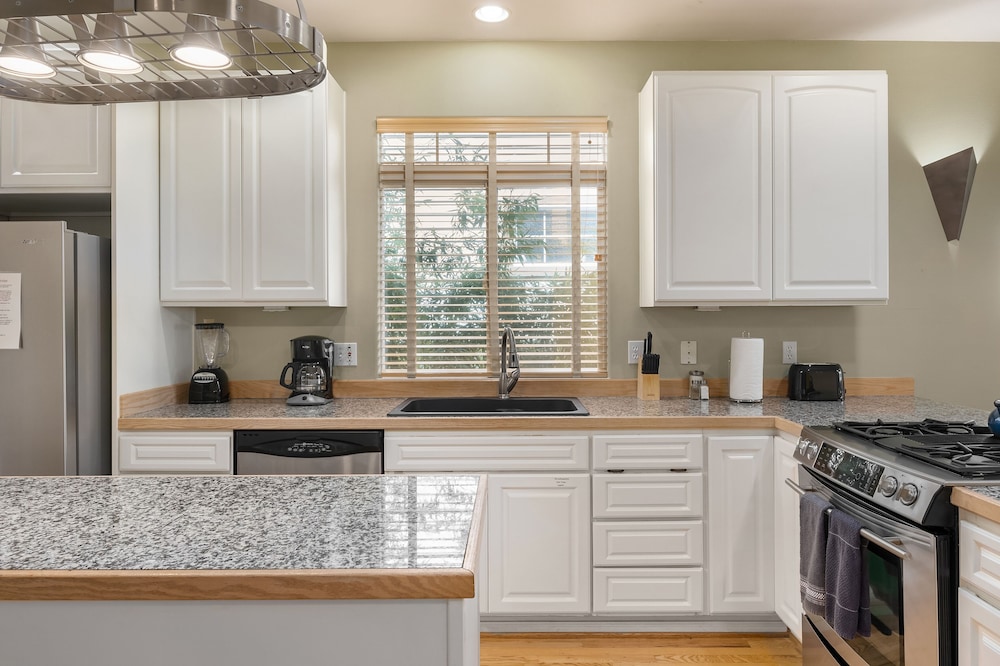 seattle vacation home the vineyard