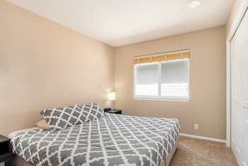 seattle vacation home the vineyard