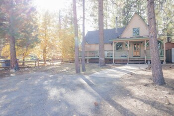 kelleys kabin 290 by big bear vacations