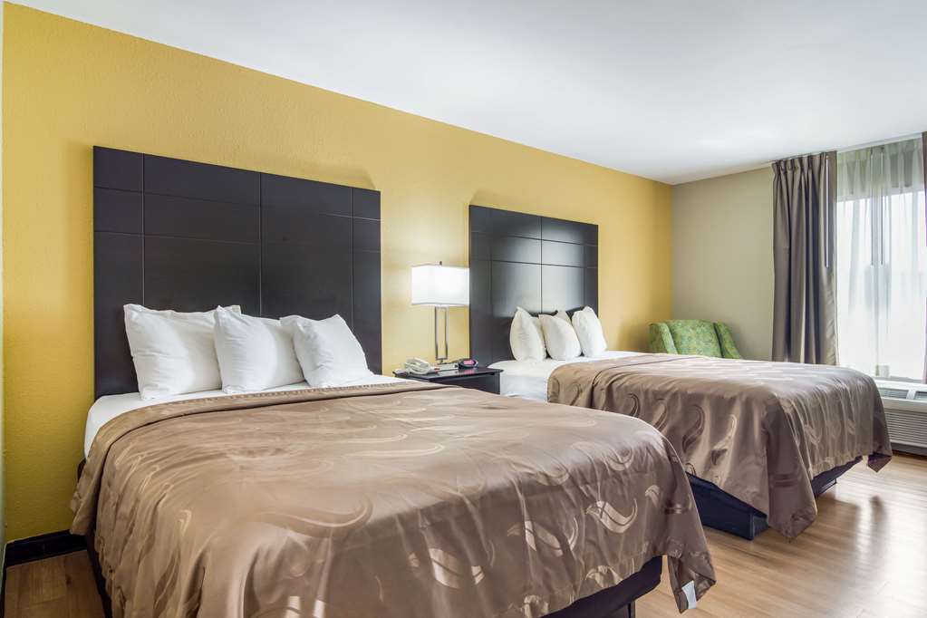 quality inn and suites canton ga