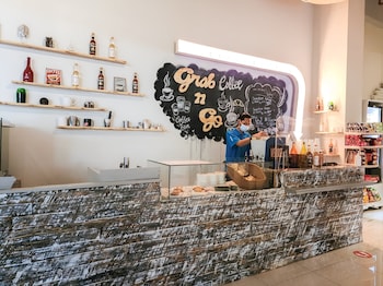 pop hotel kelapa gading jakarta