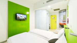 pop hotel kelapa gading jakarta