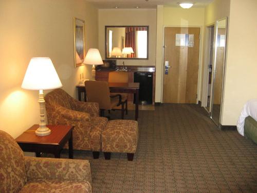 hampton inn canton