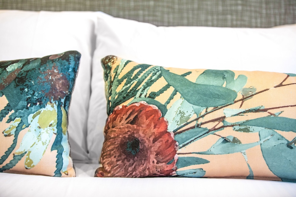 nightcap at sandbelt hotel