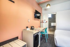 nightcap at sandbelt hotel