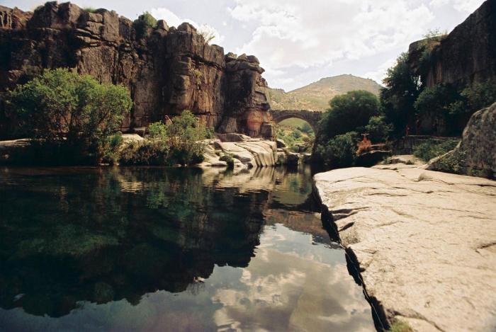 la trocha de hoyorredondo