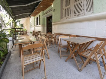 copacabana blue hotel