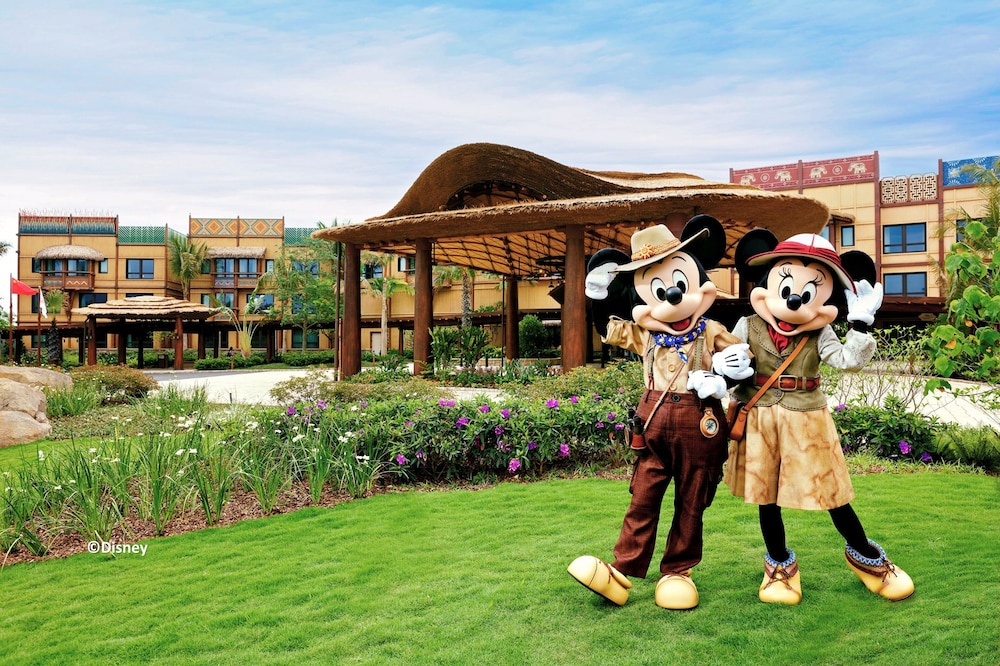 disney explorers lodge