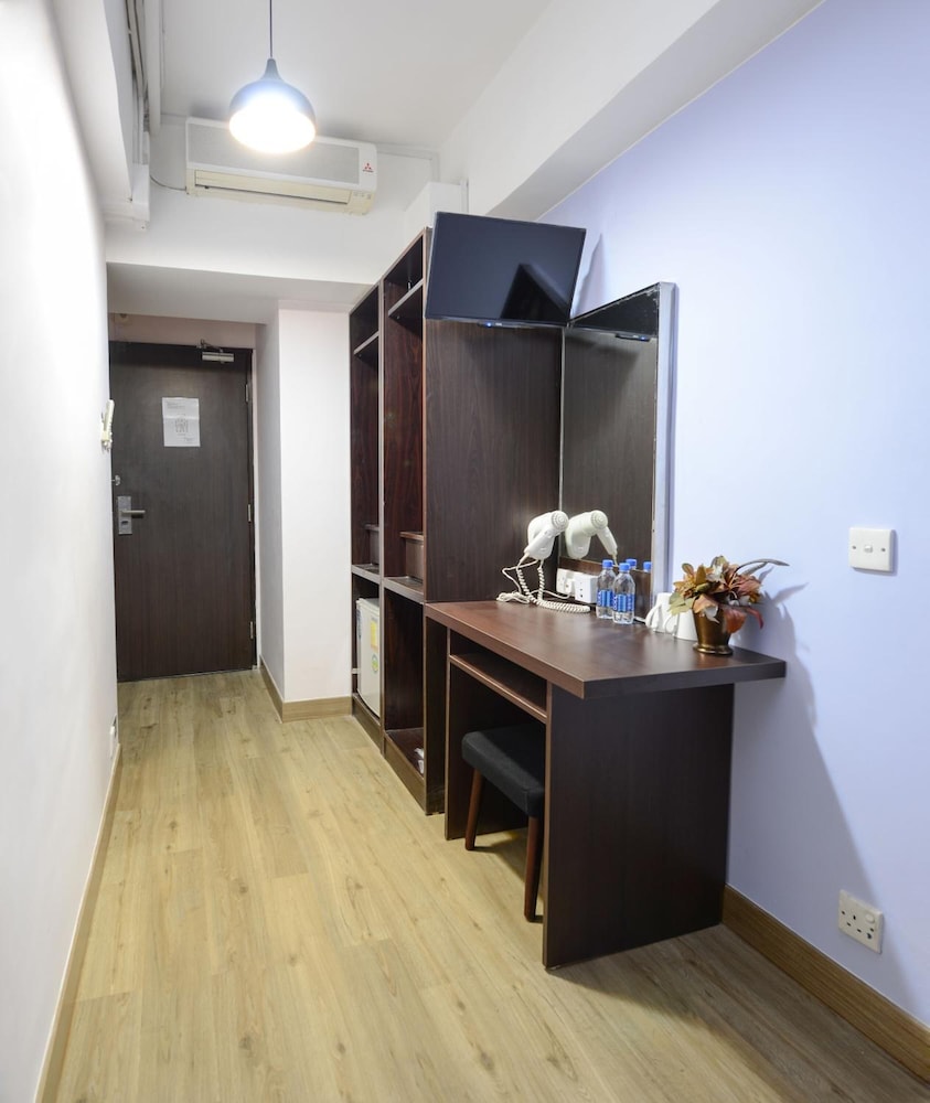 metroplace olympic hotel