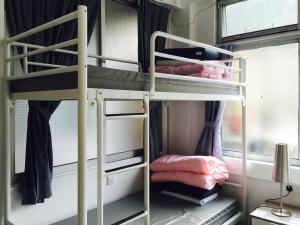 hong kong island yha jockey club mt davis youth hostel