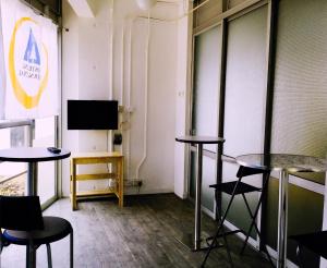hong kong island yha jockey club mt davis youth hostel