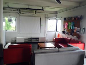 hong kong island yha jockey club mt davis youth hostel