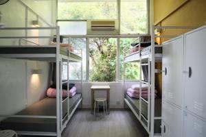 hong kong island yha jockey club mt davis youth hostel