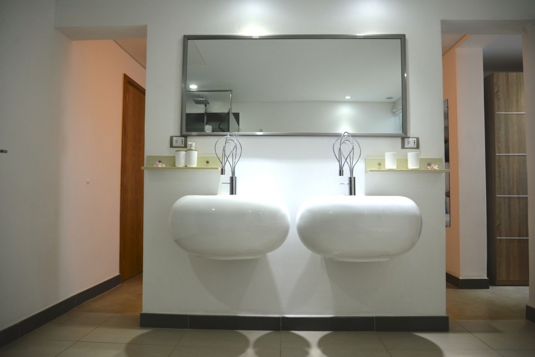 toparadis guest house