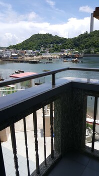 man lai wah resort