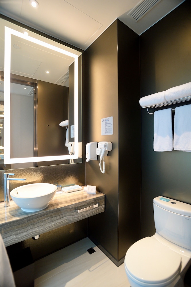 holiday inn express hong kong kowloon cbd2 an ihg hotel