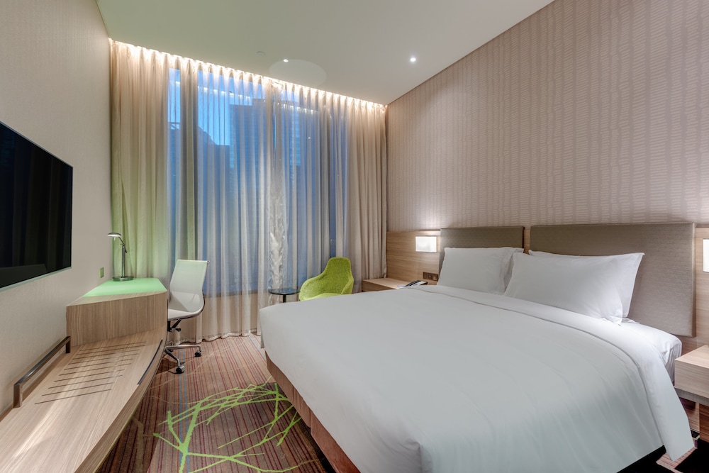holiday inn express hong kong kowloon cbd2 an ihg hotel