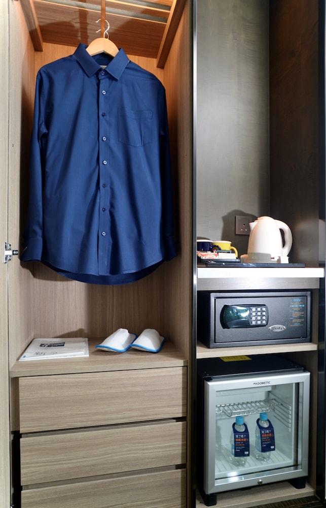 holiday inn express hong kong kowloon cbd2 an ihg hotel