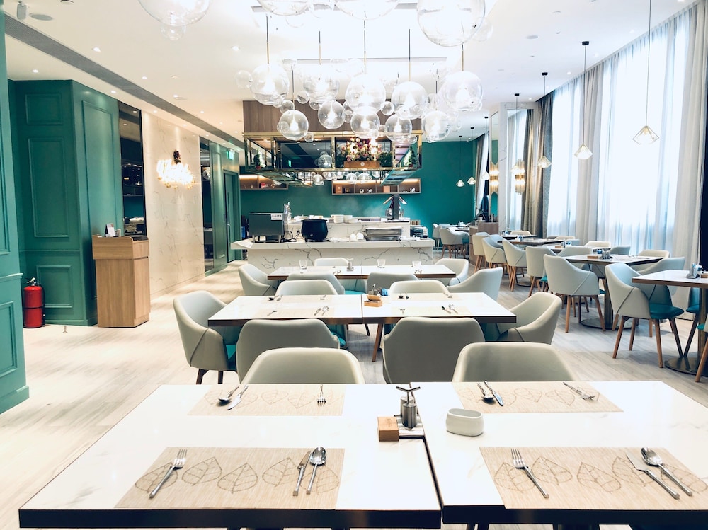 holiday inn express hong kong kowloon cbd2 an ihg hotel