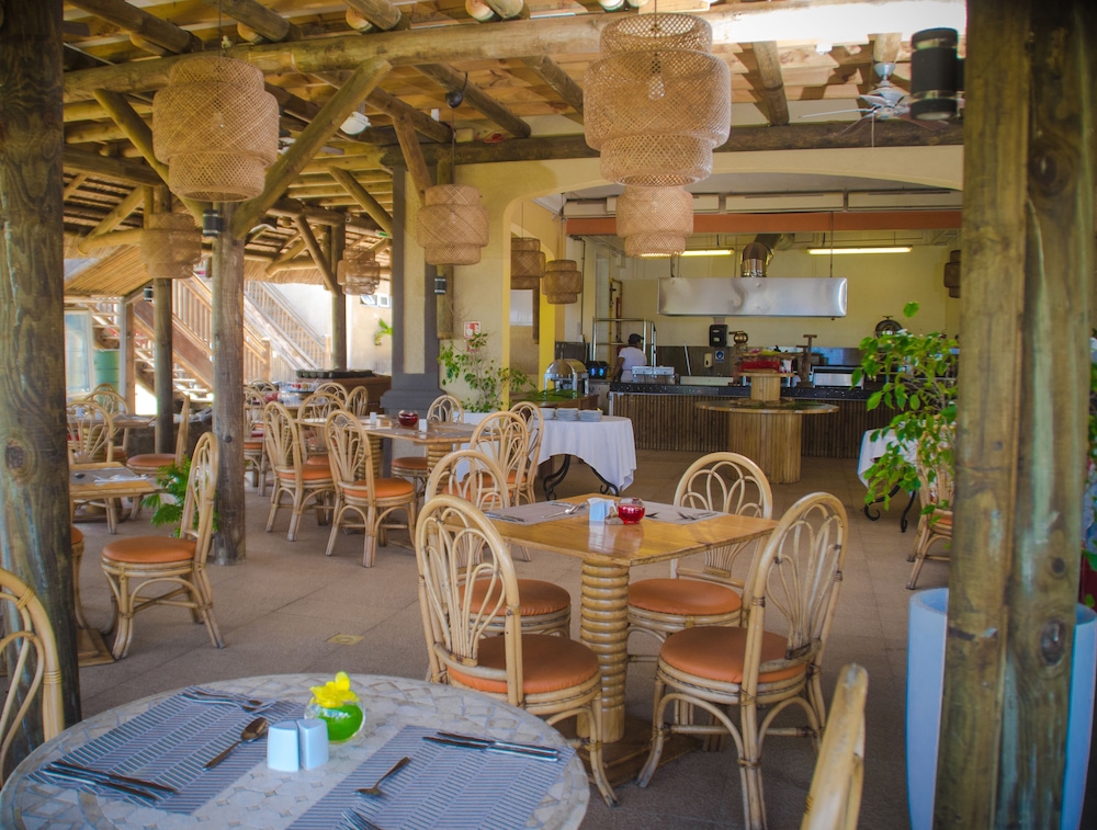 sunset reef resort and spa