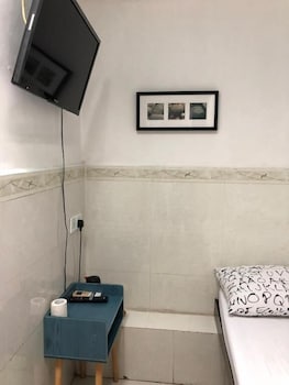 south and north house