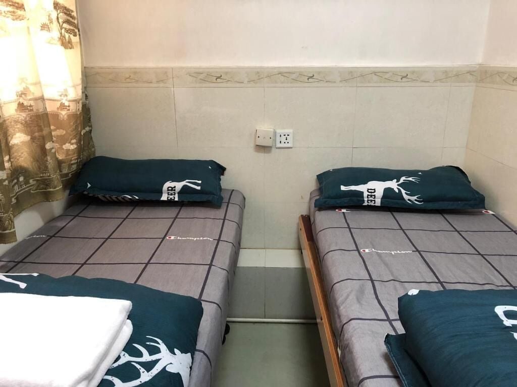 south and north house