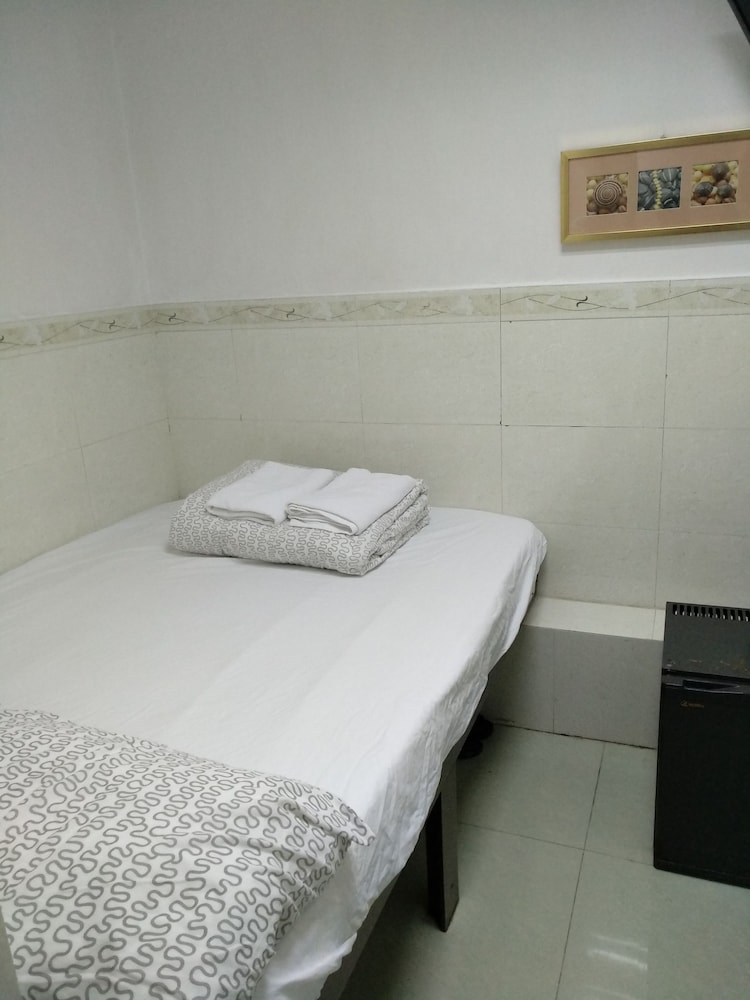 south and north house