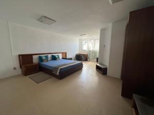 Admiral Mahe,Hollandais Street Mahebourg,0 star