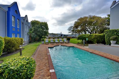 Town Lodge Bellville,Bellville Park>>Bellville,2 star