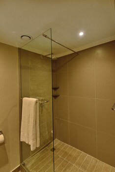 town lodge bellville